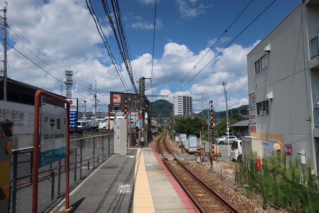中島駅 ホーム