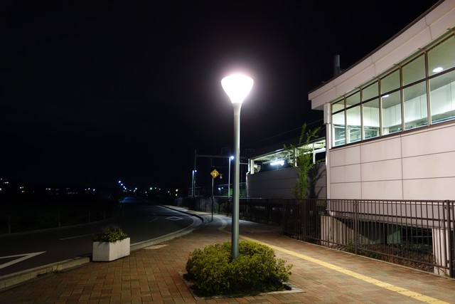 平田駅 駅前