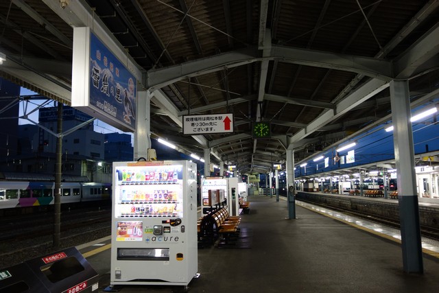 松本駅 ホーム