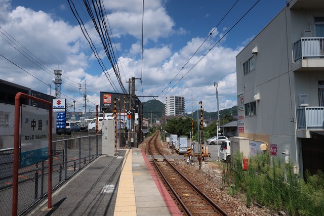 中島駅 ホーム