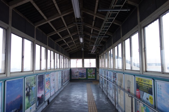 明科駅 ホーム