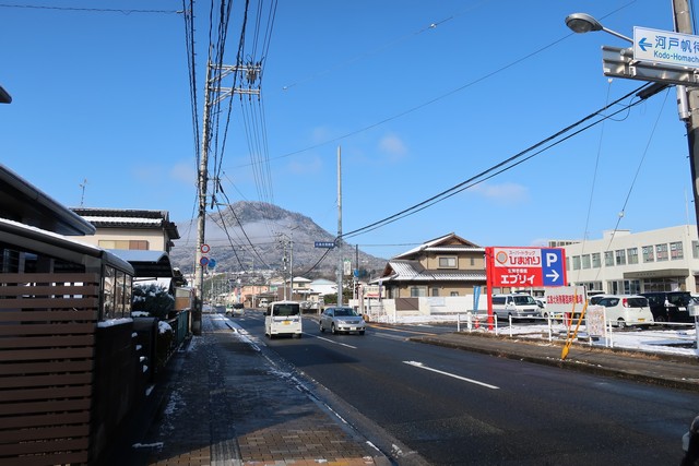 河戸帆待川駅 駅前