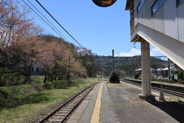 西条駅 ホーム