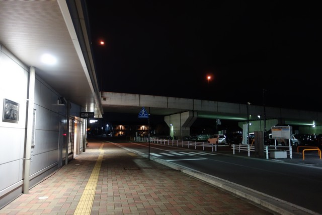 平田駅 駅前
