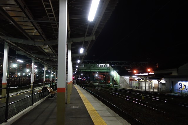 南松本駅 ホーム
