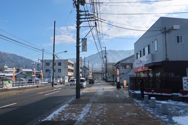 河戸帆待川駅 駅前