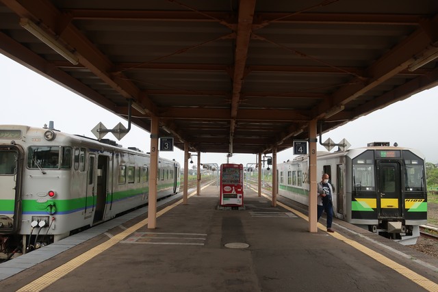 長万部駅 ホーム