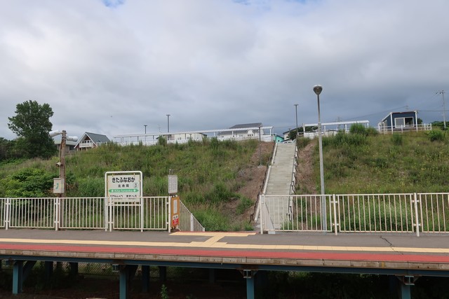 北舟岡駅 駅前