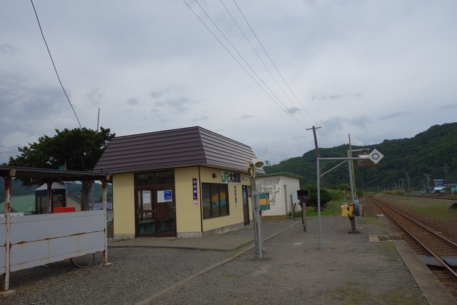 大岸駅 ホーム