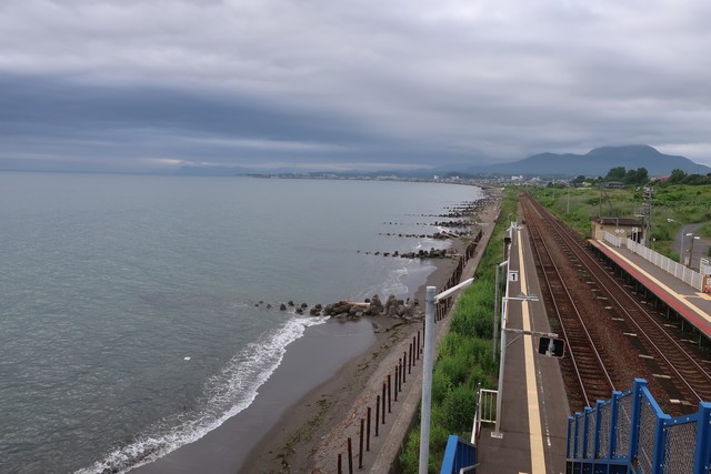 北舟岡駅 ホーム