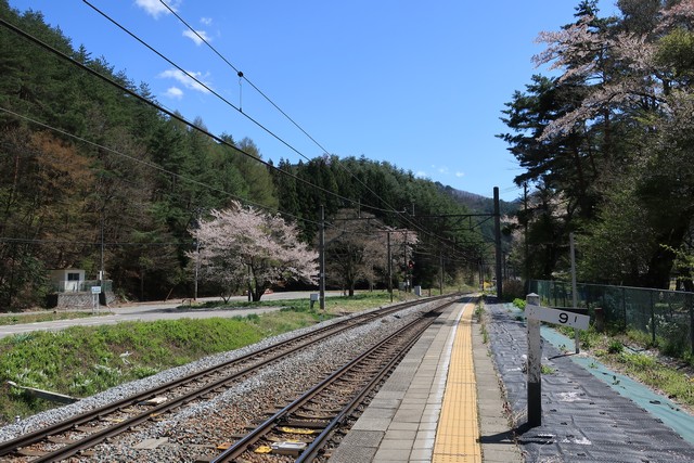 冠着駅 ホーム