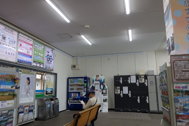 洞爺駅 改札口