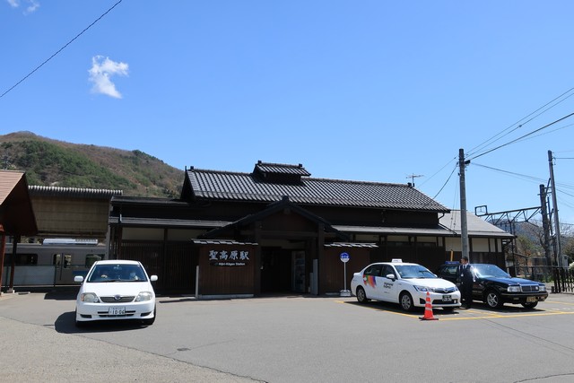 聖高原駅 駅前