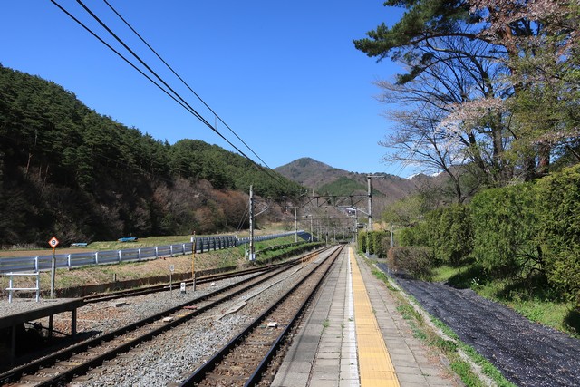 冠着駅 ホーム