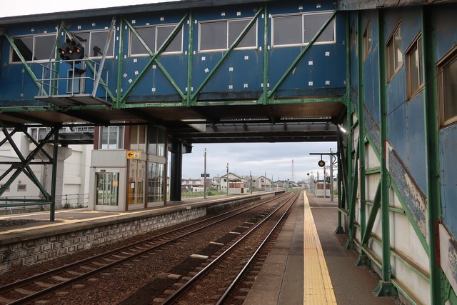 伊達紋別駅 ホーム