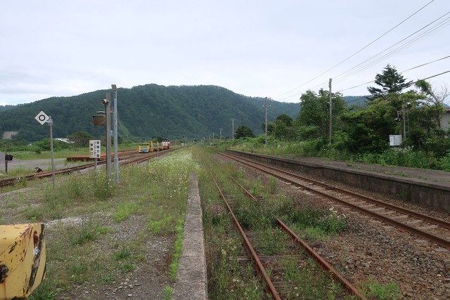 静狩駅 ホーム