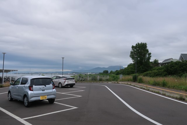 北舟岡駅 駅前