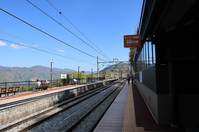 姨捨駅 ホーム