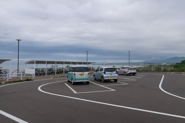 北舟岡駅 駅前