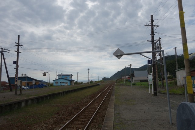 大岸駅 ホーム