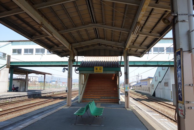 長万部駅 ホーム