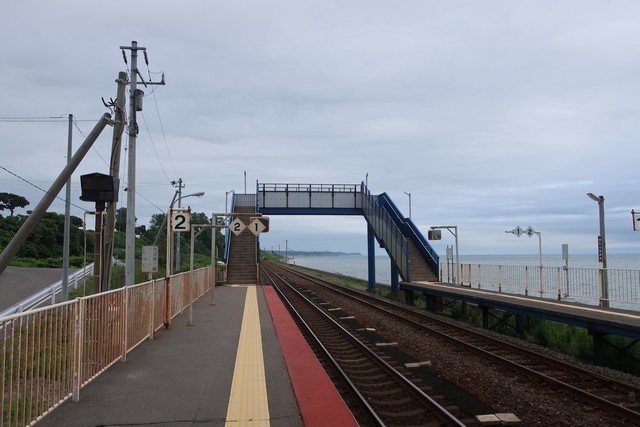 北舟岡駅 ホーム