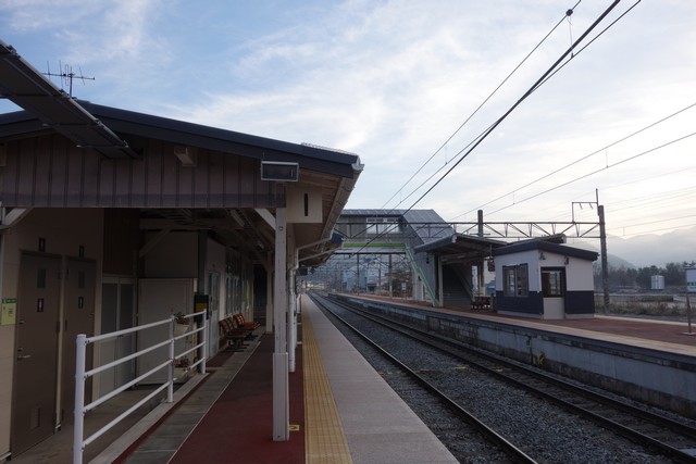 聖高原駅 ホーム