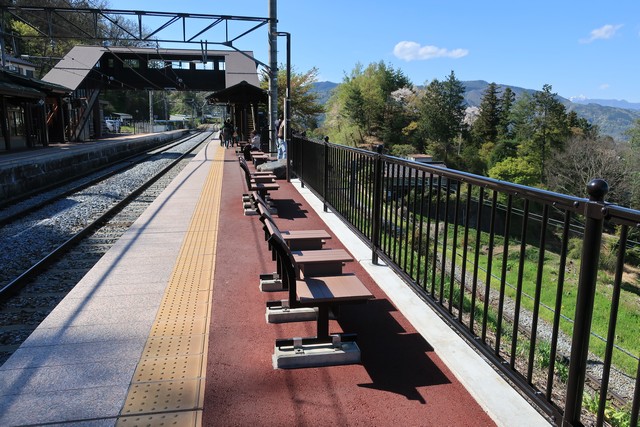 姨捨駅 ホーム