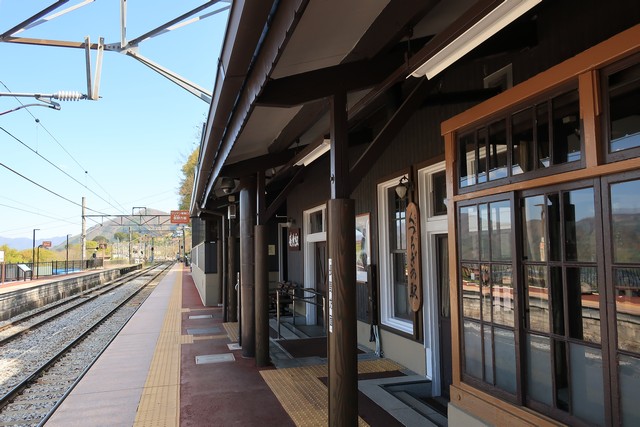 姨捨駅 ホーム