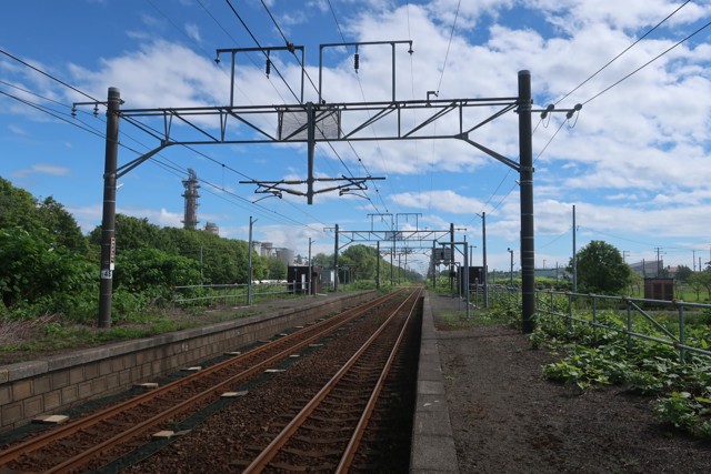 北吉原駅 ホーム