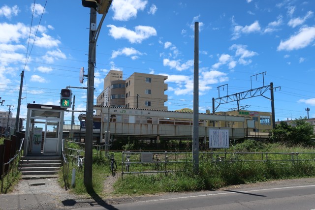 青葉駅 駅舎