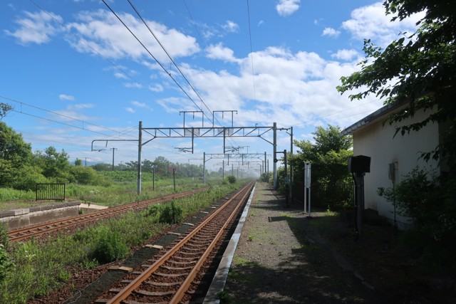 竹浦駅 ホーム