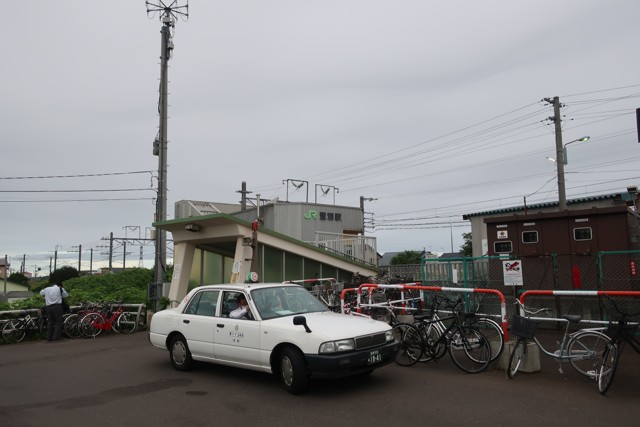 鷲別駅 駅前