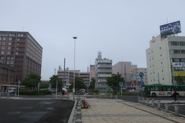 苫小牧駅 駅前