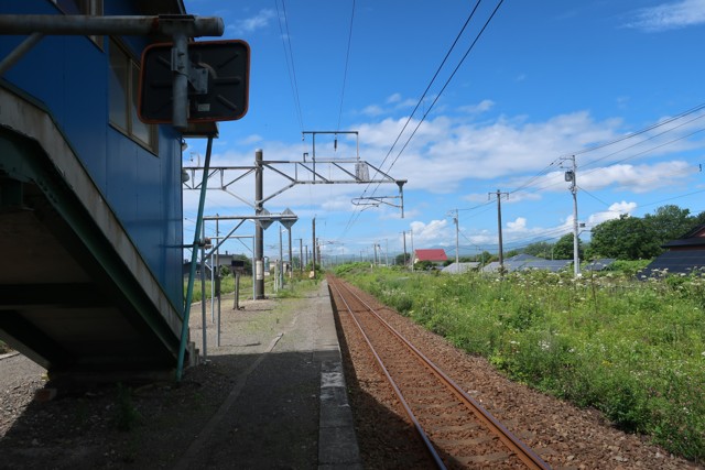 社台駅 ホーム