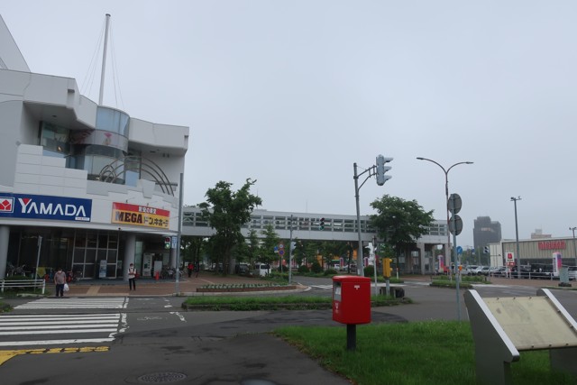 苫小牧駅 駅前