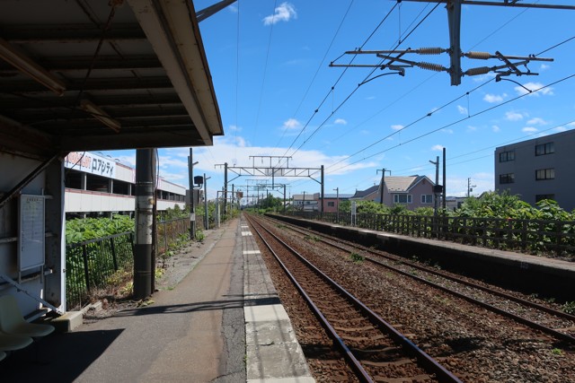 糸井駅 ホーム