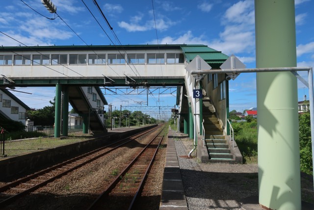 萩野駅 ホーム