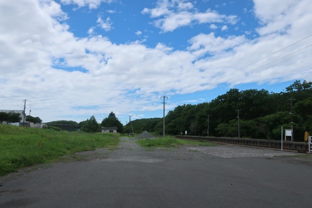 遠浅駅 駅前