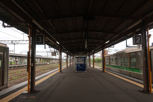 東室蘭駅 ホーム