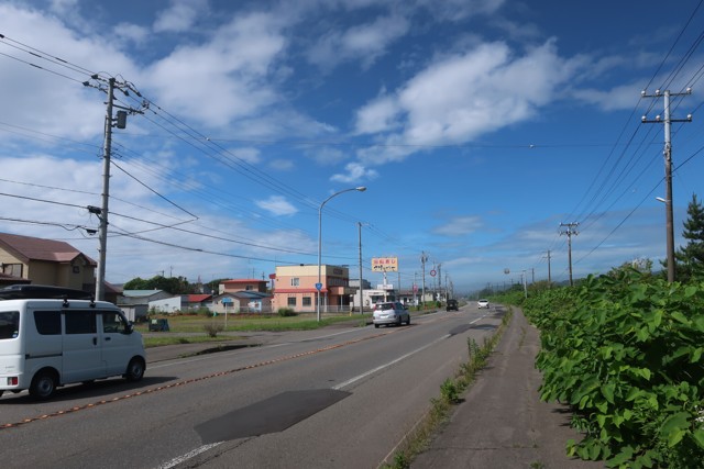 北吉原駅 駅前