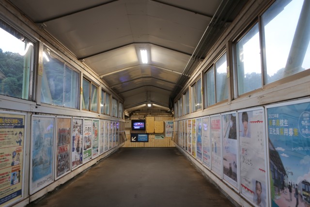 登別駅 ホーム