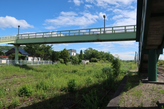 萩野駅 ホーム
