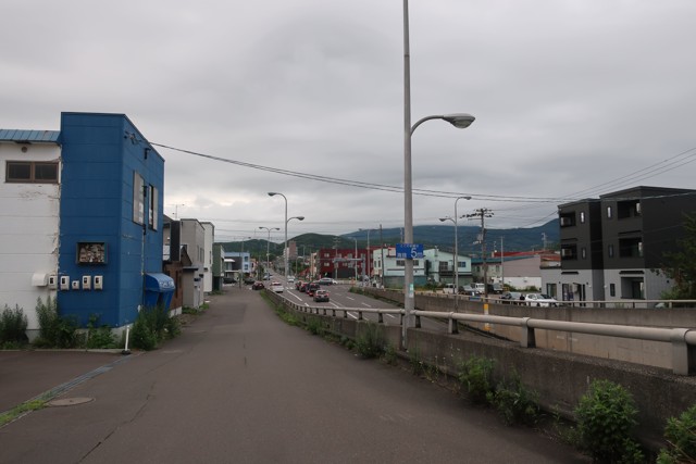 鷲別駅 駅前