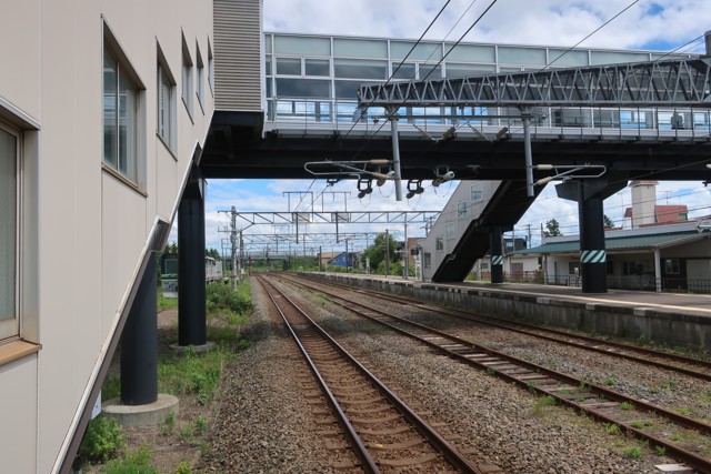 沼ノ端駅 ホーム