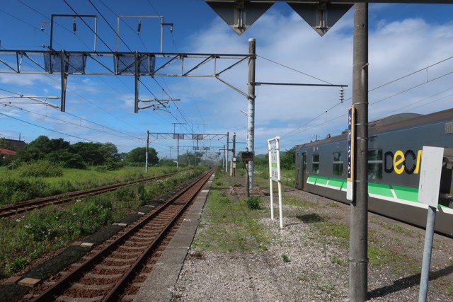 竹浦駅 ホーム
