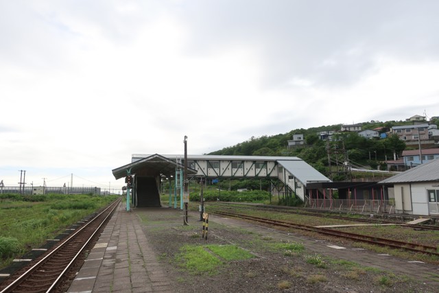 本輪西駅 ホーム