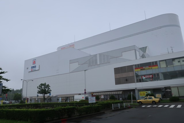 苫小牧駅 駅前