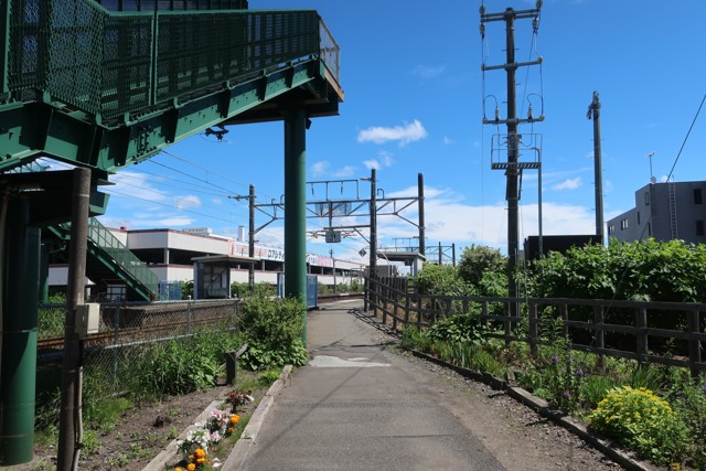 糸井駅 ホーム