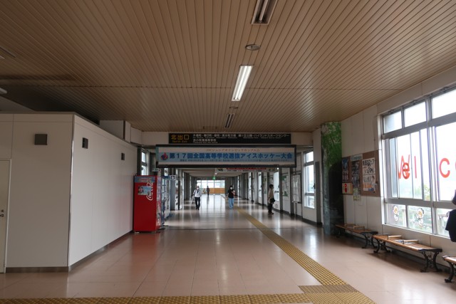 苫小牧駅 改札口